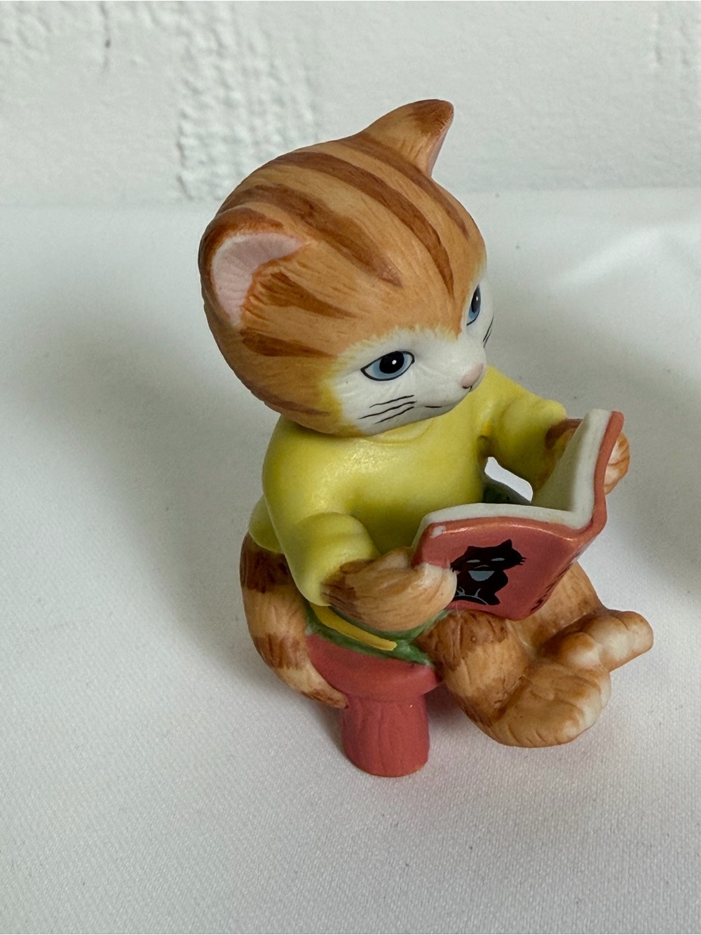 Bronson Collection Ceramic Cat Figurine Duo - vintage - Picture 13 of 16